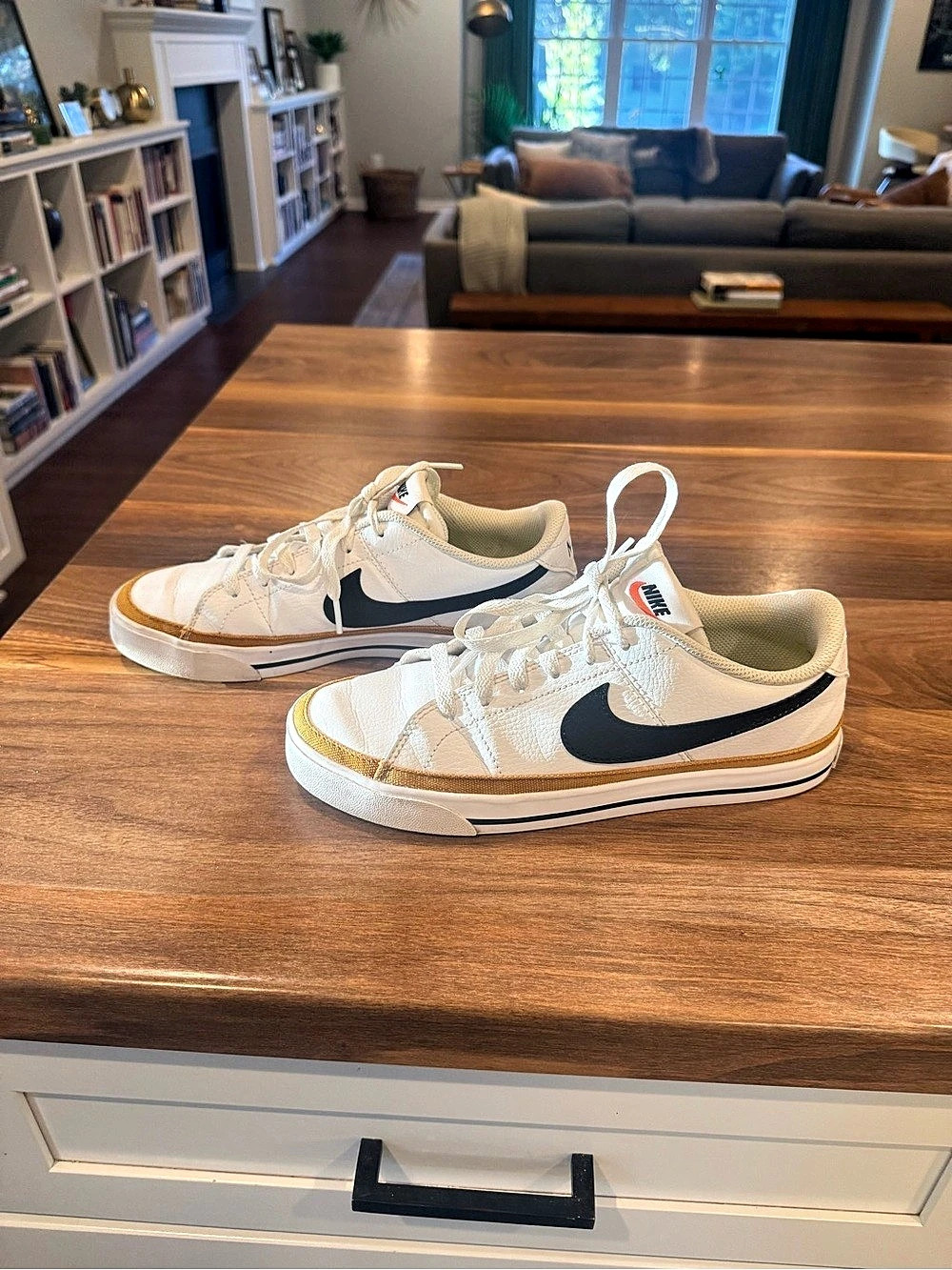 Nike Court Legacy Lift White & Gold Sneakers size 8.